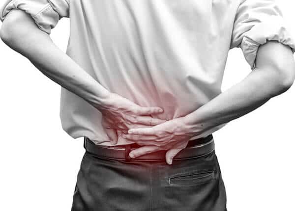 Bệnh đau lưng thường gặp ở người cao tuổi