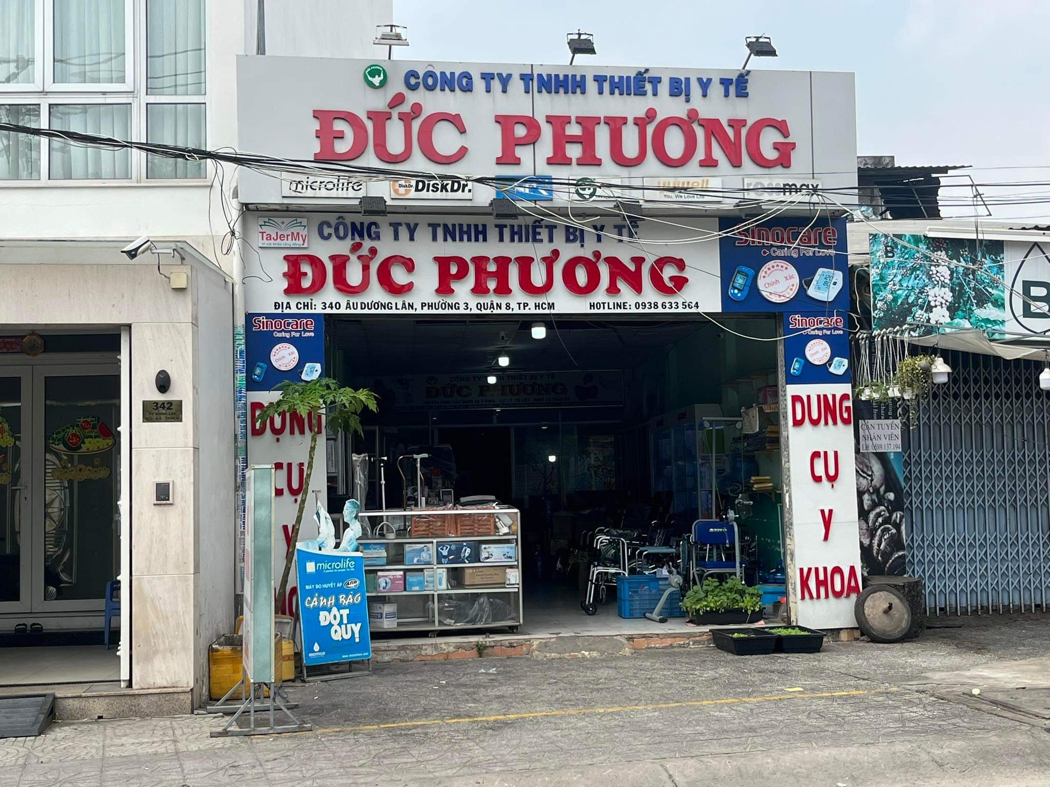 Cửa hàng thiết bị y tế Đức Phương