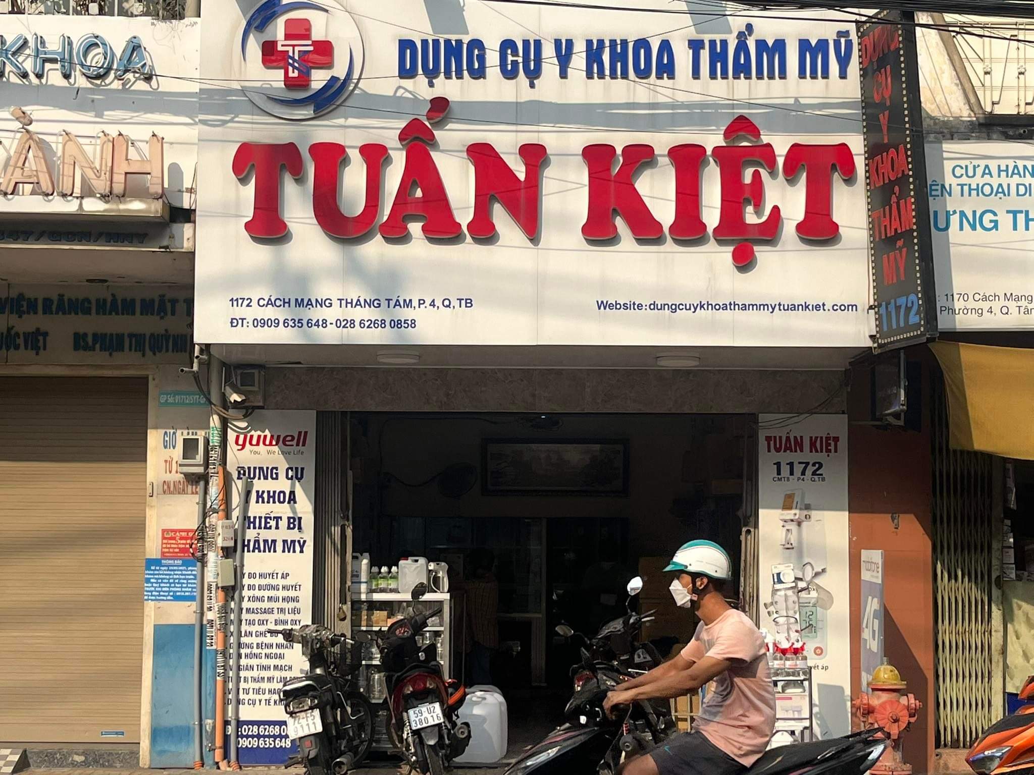 Dụng cụ y khoa thẩm mỹ Tuấn Kiệt