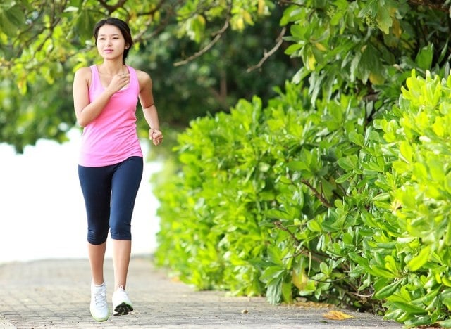 Mỗi ngày bạn đi bộ trong khoảng 15-30 phút sẽ rất tốt cho cơ thể bạn