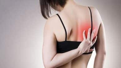 14 Nguyên nhân khiến hít thở sâu bị đau lưng trên bên phải